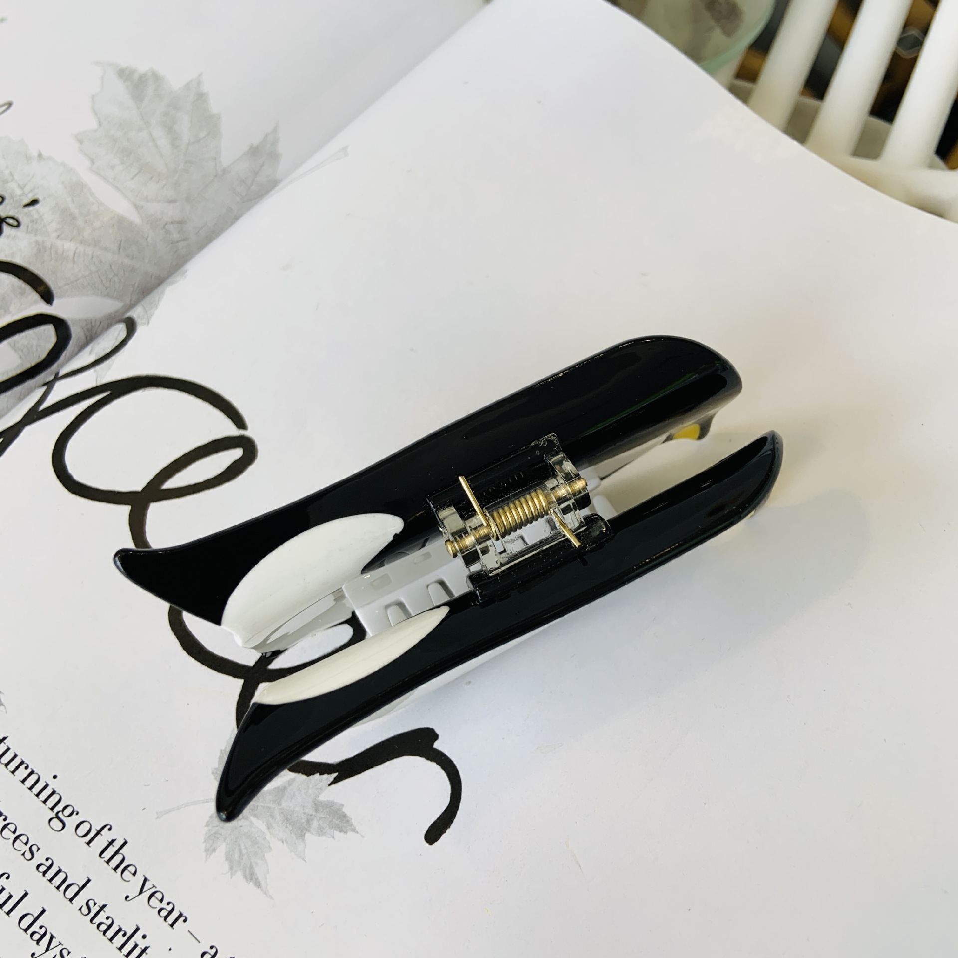 Neue Ozean Serie Essigsäure Clip Nischen Design Tier Pinguin Shark Clip Kreuz-grenze Großhandel Haar Zubehör Pony Clip_voghion.com