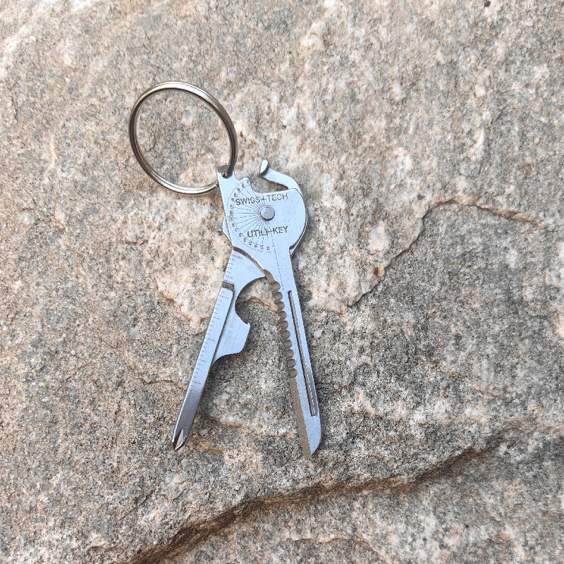 Multifunctional portable keychain knife pendant bottle opener mini emergency EDC tool unpacking express unpacking artifact