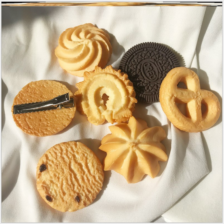 2022 new creative Cookie Cookie hair ring simulation Oreo side clip hairpin cute funny hair accessories women Wholesale