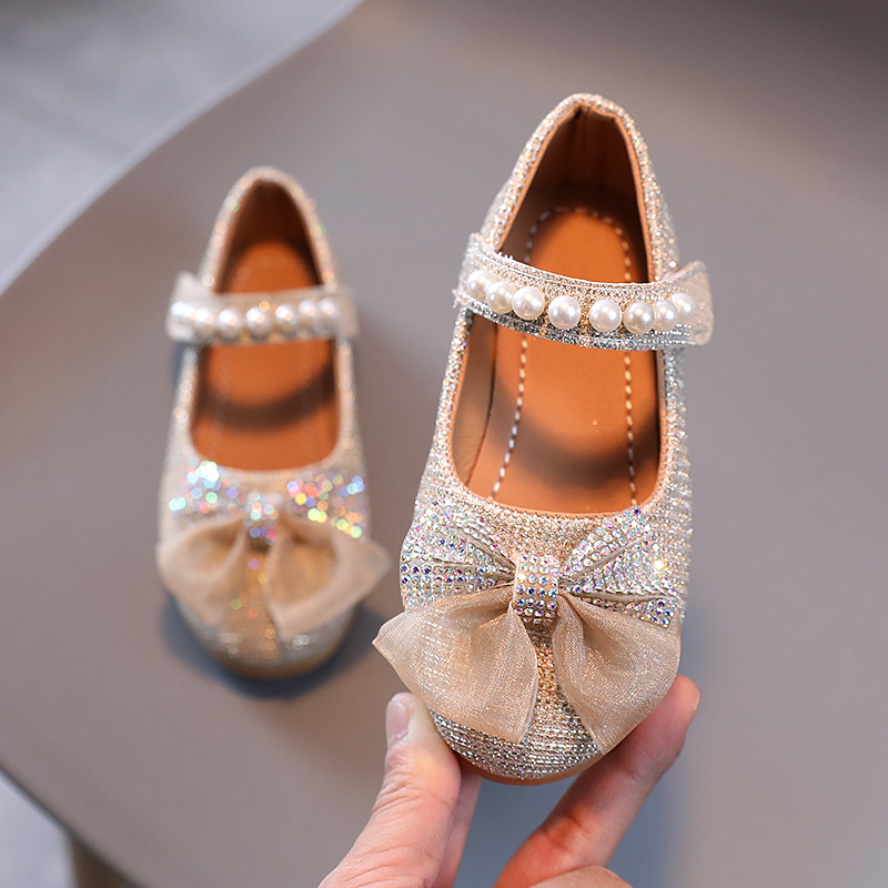 2023 Spring and Autumn New Children's Flat Shoes Girls Princess Sandals Soft Sole Small Leather Shoes Girls Baby Dance Shoes