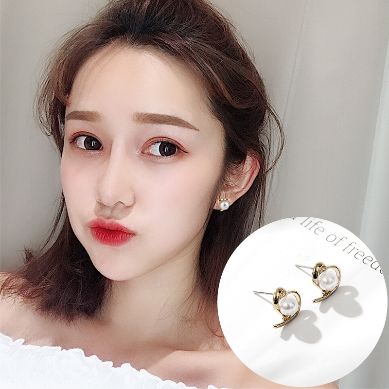 Alloy earrings women's pearl high-end earrings Korean style light luxury temperament exaggerated earrings long tassel earrings wholesale