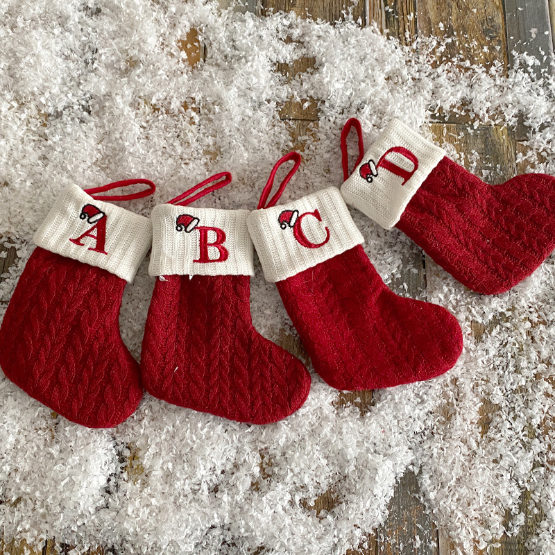 2023 spot foreign trade exquisite Christmas socks wool knitted Christmas socks letter socks Christmas pendant gift bag wholesale