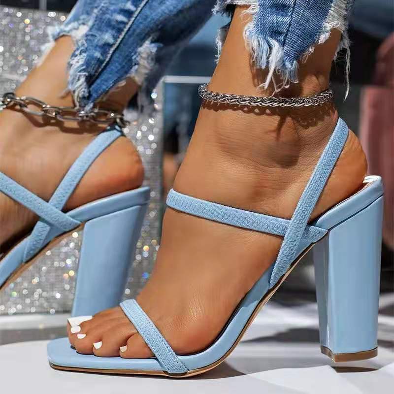 European and American cross-border plus size women's shoes 2021 spring and summer new heel women's chunky heel open toe square toe height increasing women's sandals