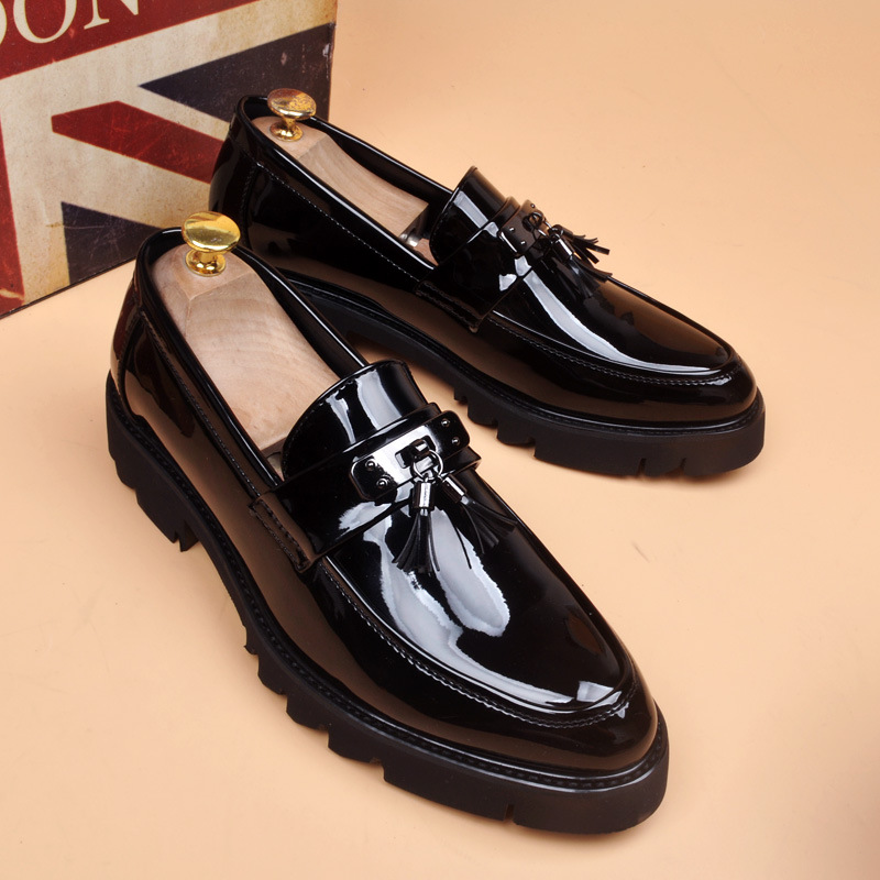 Spring and Autumn business formal wear Office platform leather shoes men's bright leather shoes wedding shoes hidden height brogue tassel leather shoes