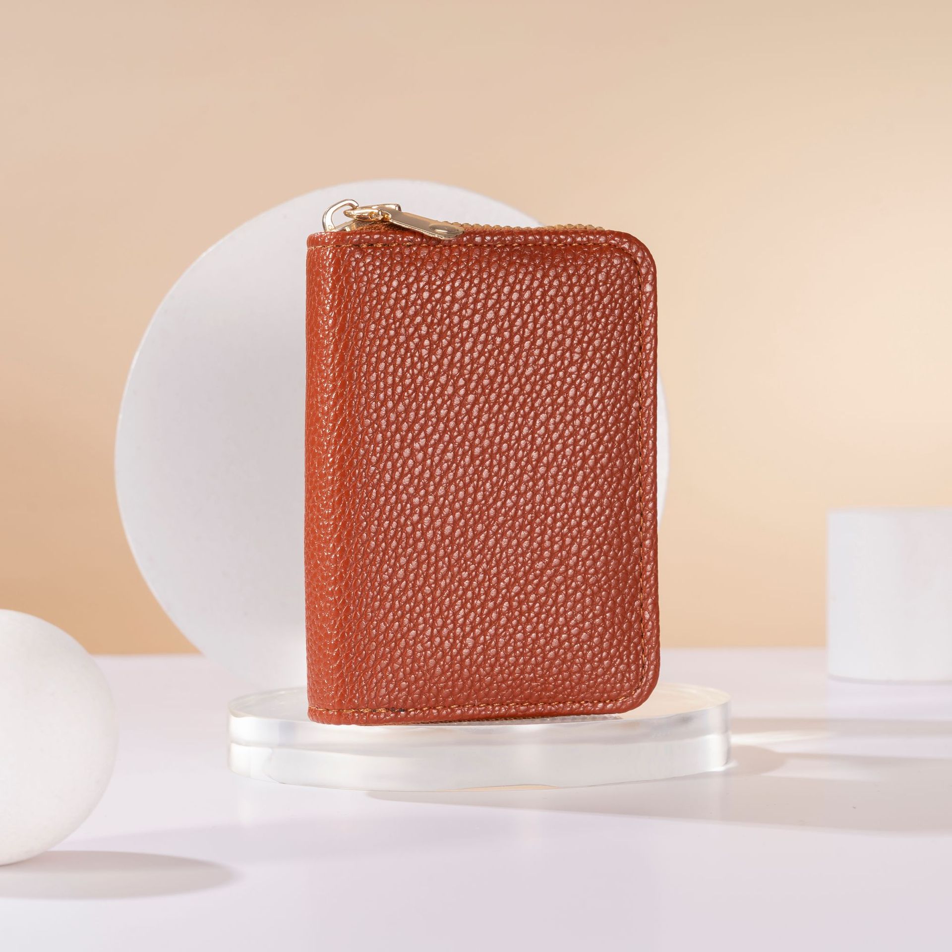 Litchi grain Brown