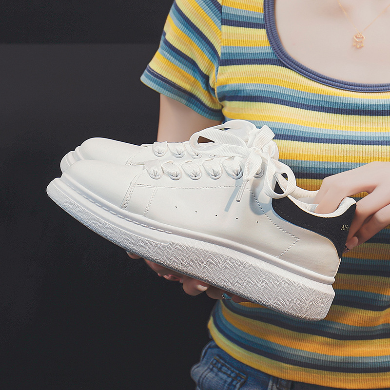 McQueen white shoes women's thick-soled Spring and Autumn New height increasing daddy shoes Net red trendy ins trendy casual sports shoes