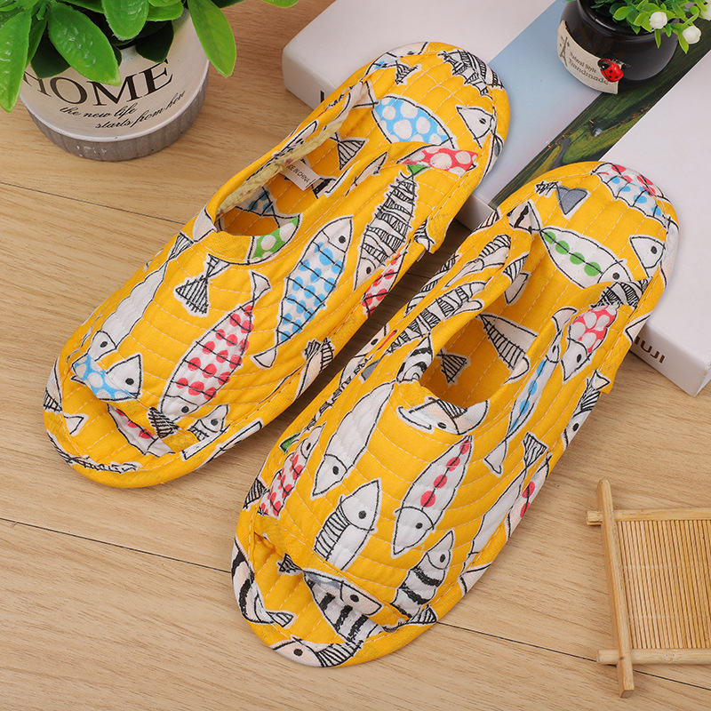 Wholesale Korean Style Pastoral Fabric Home Slippers Machine Washable Quilted Warm Soft Sole Non-Slip Carpet Shoes