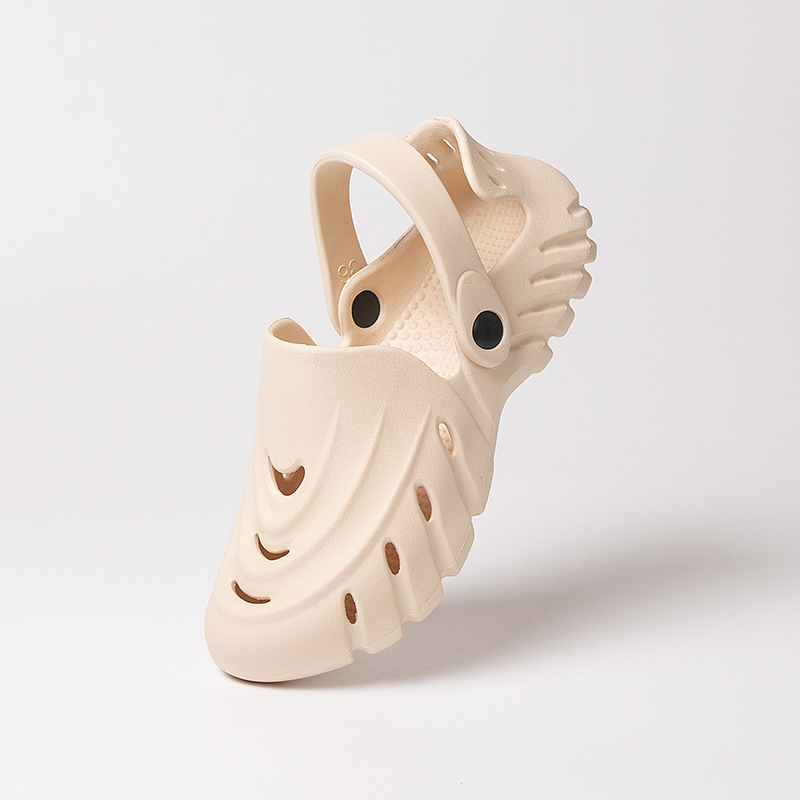 Summer Cave Sandals 2023 New Breathable Cave Shoes Couple Casual Beach Shoes Hollow Garden Shoes