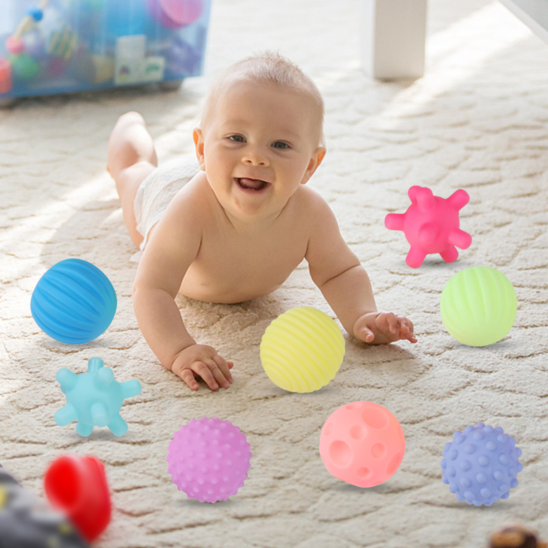 Manhattan touch ball perception massage ball baby soft rubber hand ball toy baby puzzle bite cognitive ball