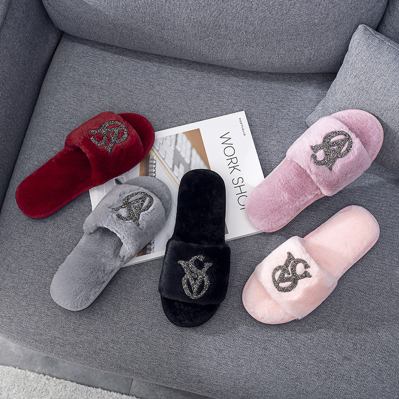 Rhinestone plush slippers women's foreign trade 2024 new home bright diamond warm fashion Open cotton slippers cross-border