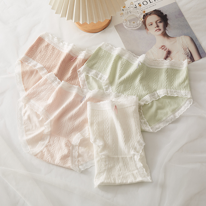 Japanese cream pants sweet girl underwear cotton skin-friendly jacquard breathable hip high elastic waist underwear women Wholesale