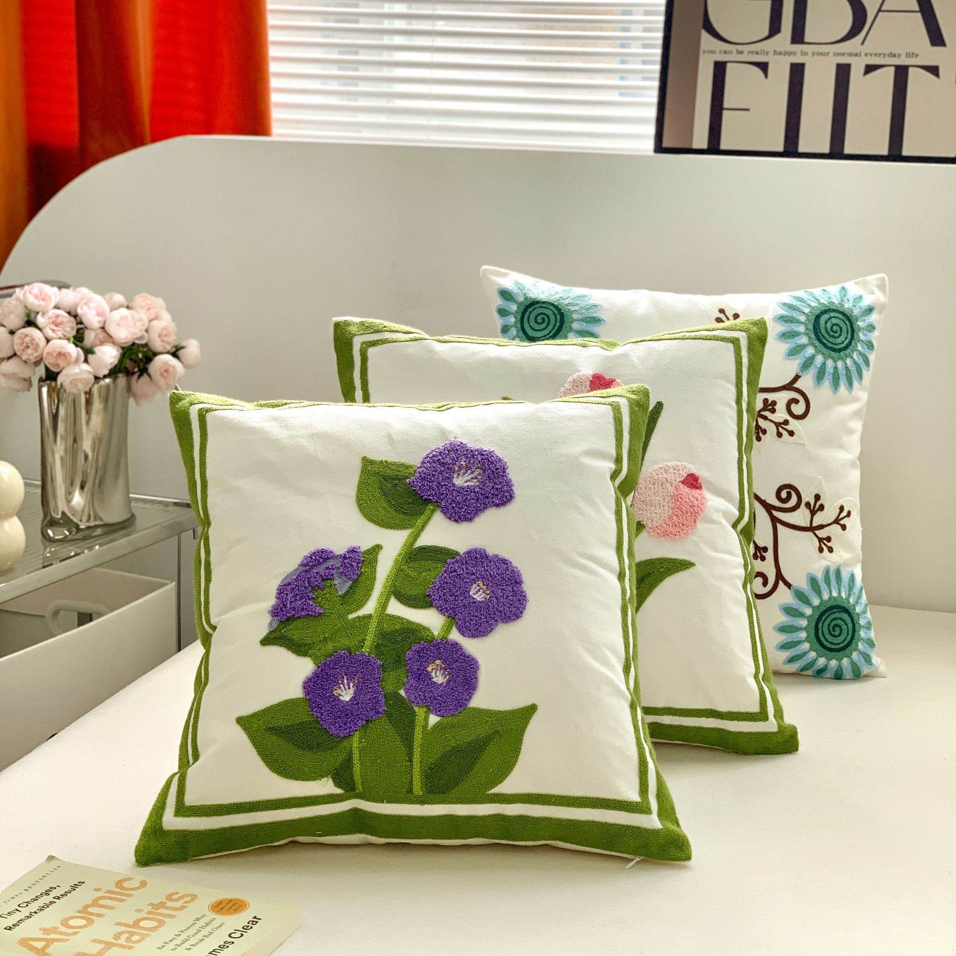 Cross-border Green Botanical Garden Flower Tulip Sofa Pillow Homestay Decorative Embroidery Living Room Pillow Case