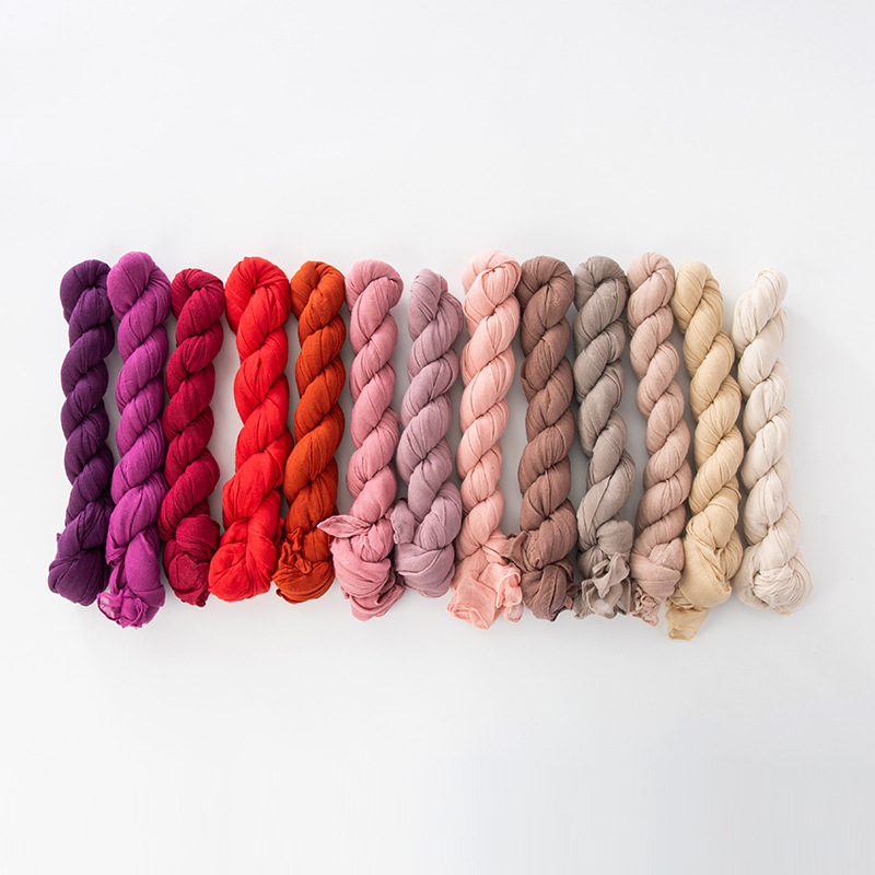 Solid color autumn and winter new foreign trade twist scarf wholesale natural wrinkle pure linen scarf cotton scarf women's shawl