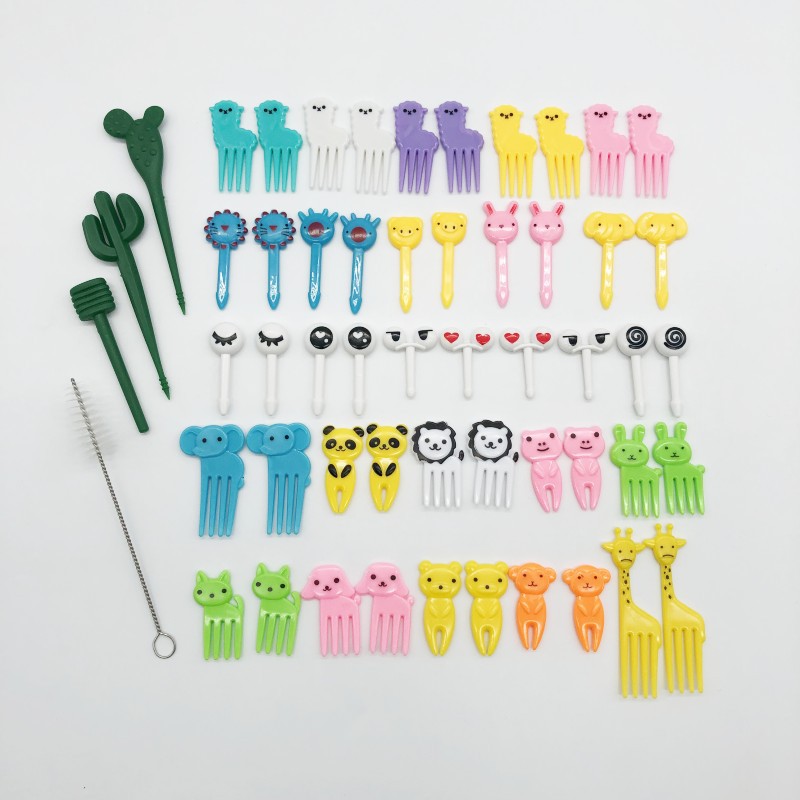 Factory wholesale cartoon animal fruit sign set children's food Bento fork cactus fruit fork dessert fork