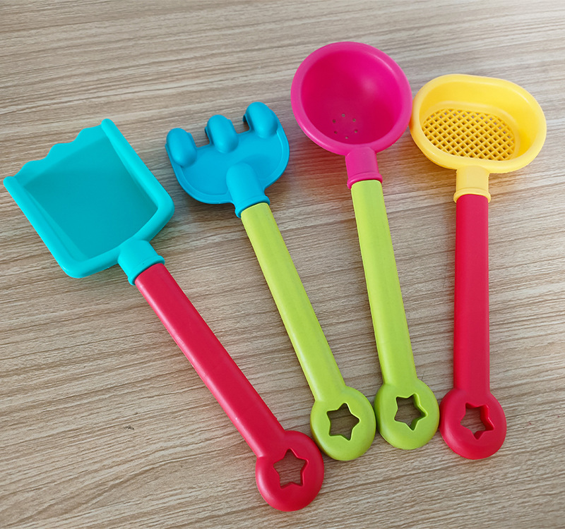 Wholesale children's toys beach shovel set baby shovel sand digging tools Park stall night market stall supply