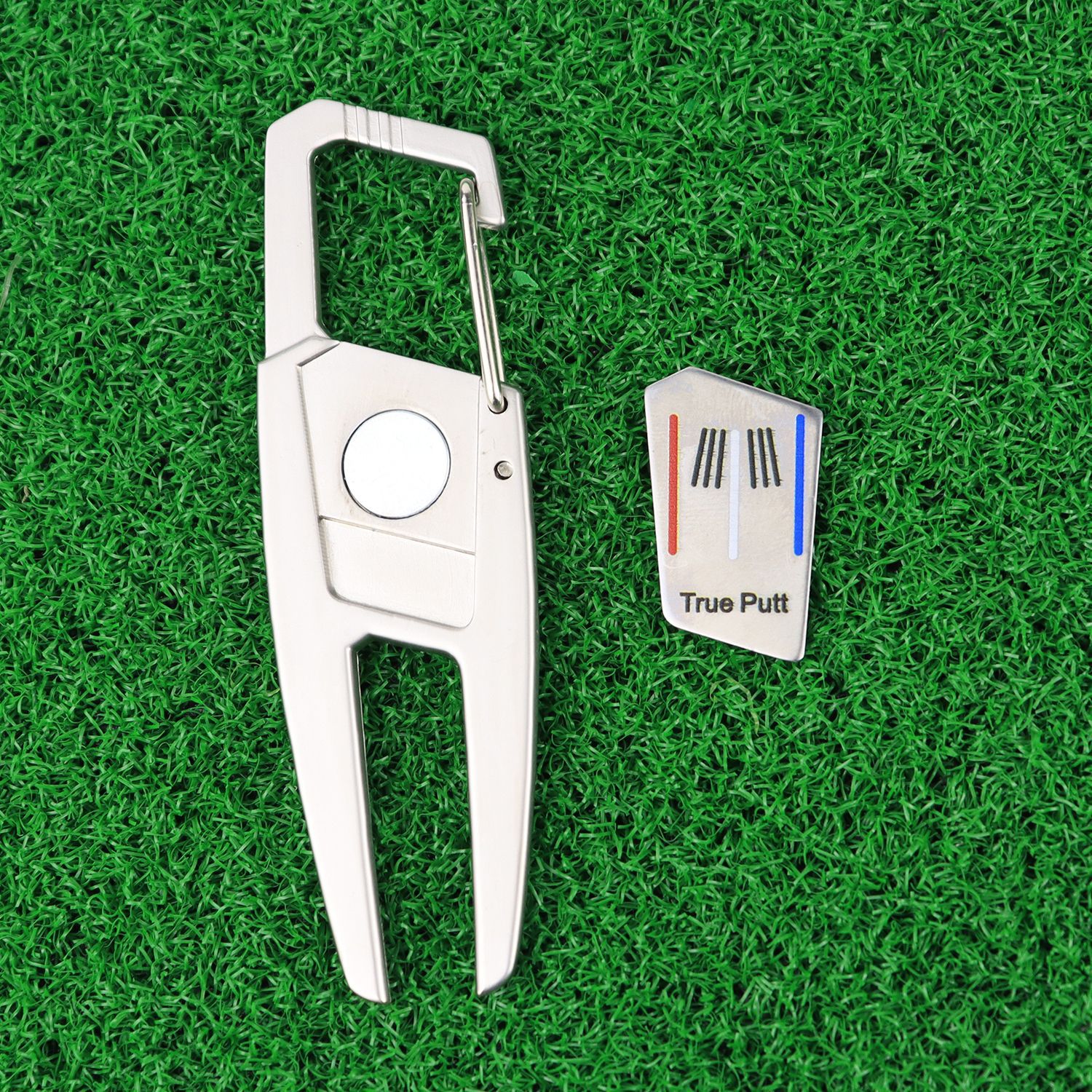 Cross-border new portable hanging buckle type green fork magnetic ball label True putt mark golf fork
