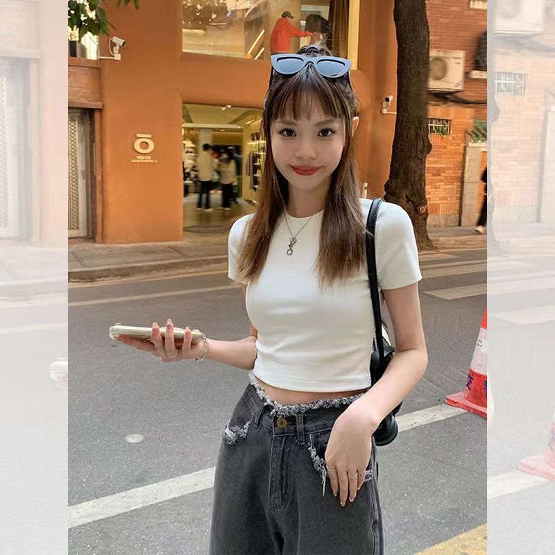European and American short-sleeved T-shirt women's summer 2023 new hot girl Korean style slim-fit short exposed navel ins red top fashion
