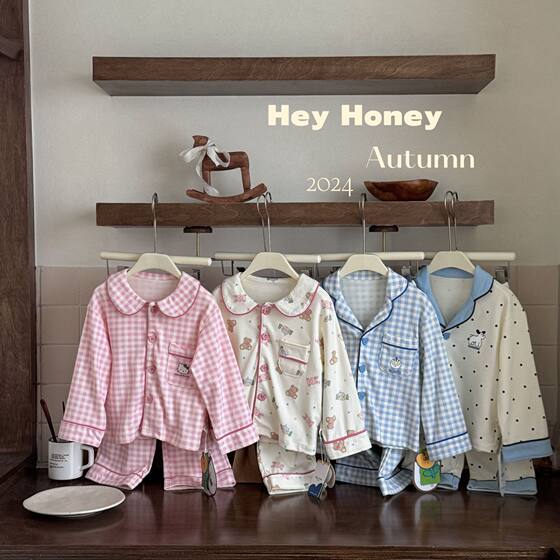 Size 24 New Parent-Child Long-Sleeved Home Clothes suit Cotton Lapel Pajamas Two-Piece Set for Boys and Girls