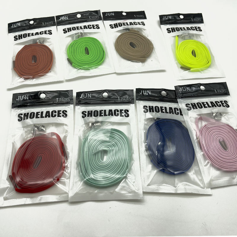 Wholesale self-sealing bag mouth high-end PE rectangular packaging shoelace press buckle magnetic buckle black and white thick decoration