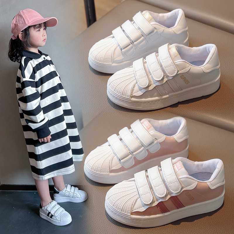 2024 Spring New Children's Shoes Boys' Board Shoes White Shoes Girls' Soft Sole Casual Shoes Children's Shoes with Shell Head