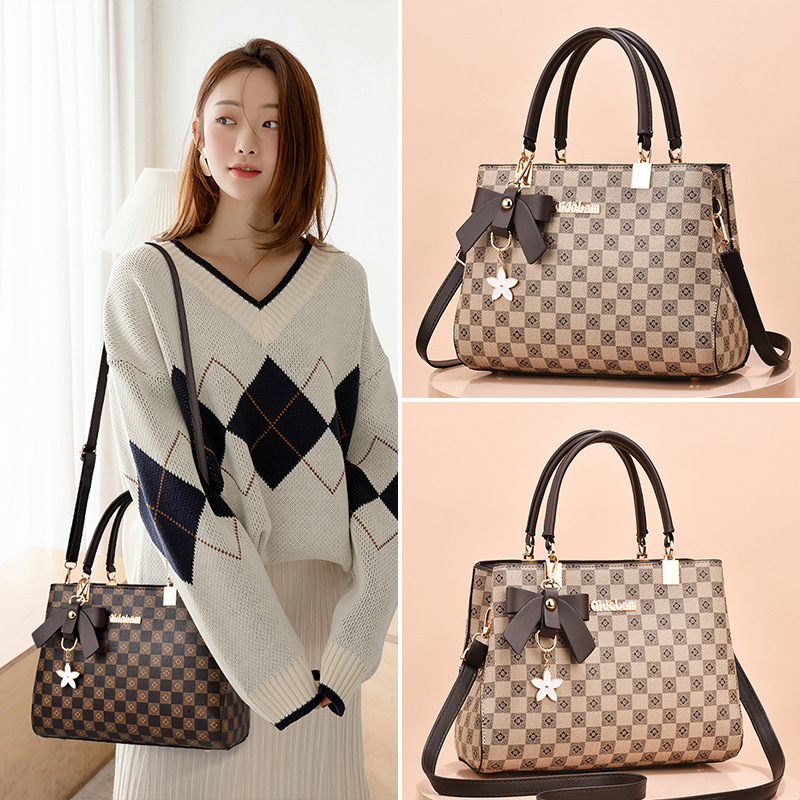 High-end sense bag 2023 new printed handbag large capacity Women's bag small retro women's large bag wholesale