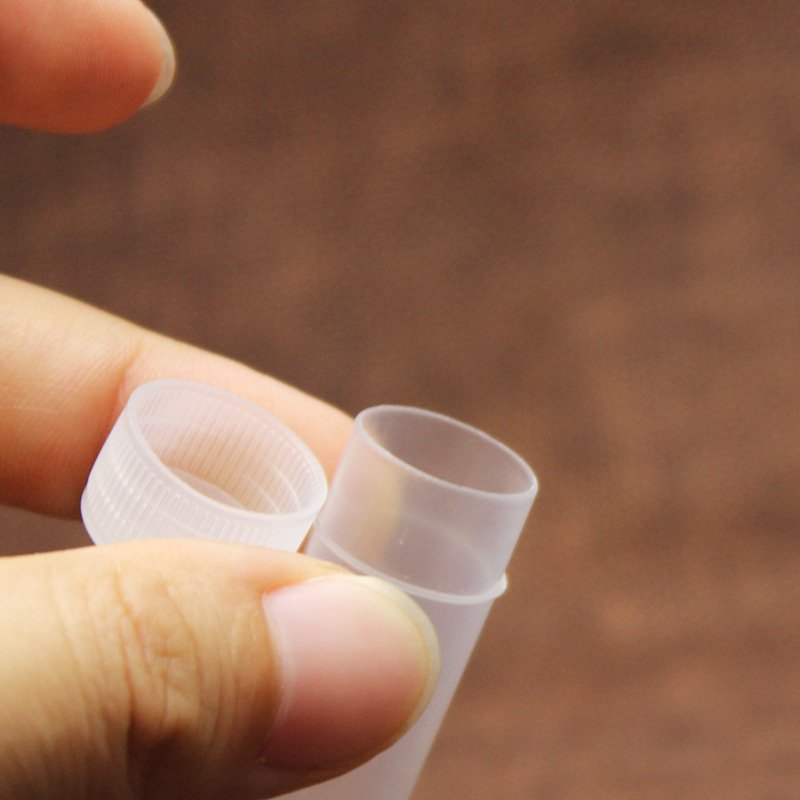 Manufacturer in stock 5g small barrel powder sub-bottle pp transparent liquid bottle 5g small bottle plastic sample bottle