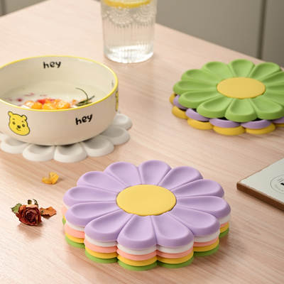 New Daisy Flower Heat Insulation Mat Simple Look-Resistant Cute Japanese Silicone Placemat ins Coaster Anti-Hot Pot Mat