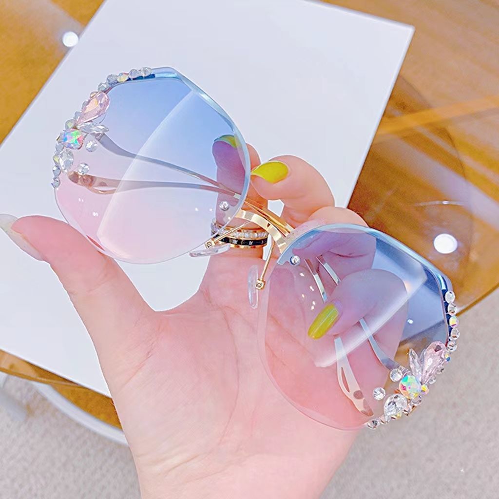 2022 New Cross-border Fashion Rhinestone Sunglasses Women Slim Sunglasses Trendy Sunscreen UV Protection Korean Style Glasses