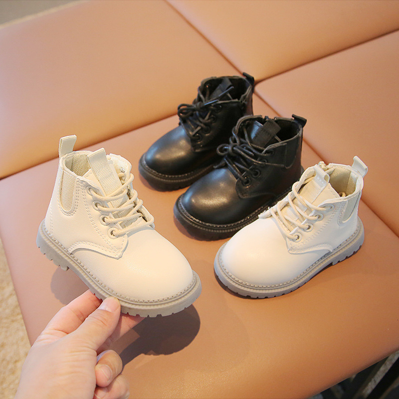 Autumn and winter New Korean version of Baby men's and women's fashion Martin boots baby non-slip breathable foreign trade 0-3 years old a generation of 1