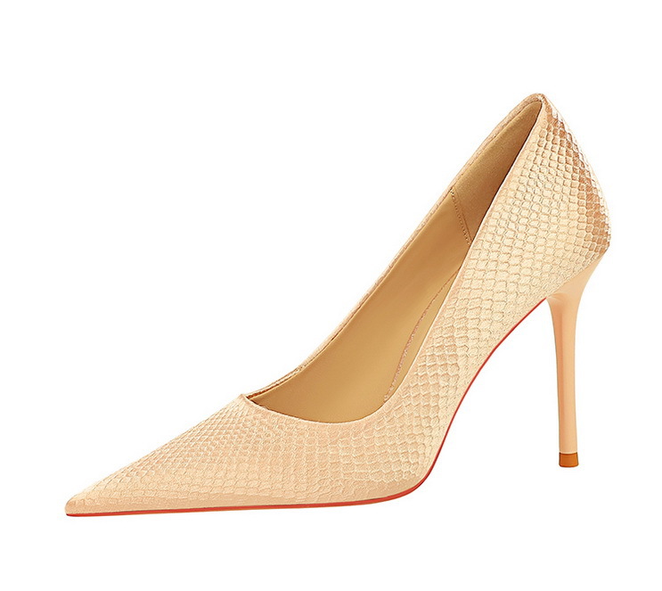 Party high heels slim slim high heels fishscale satin shingle pointe single shoes_voghion.com