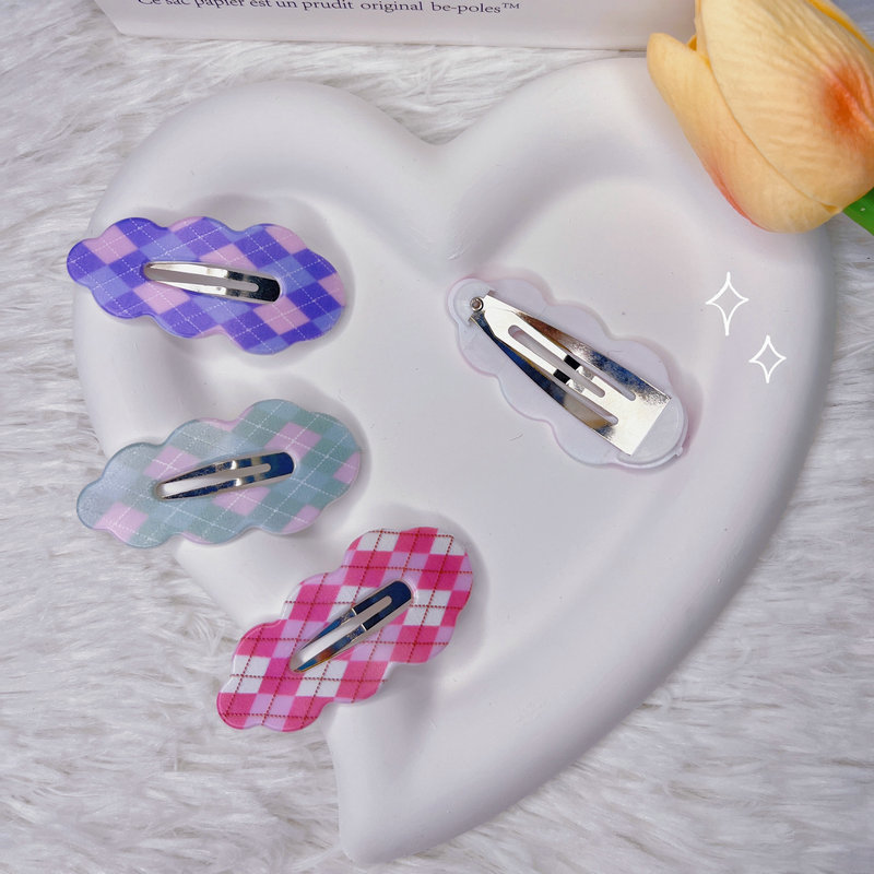 Factory in stock fresh sweet girl bangs hair accessories wholesale new grid cute wave clip girl animal cloud clip