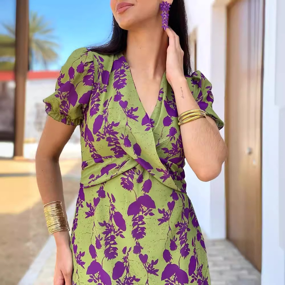 Cross-border European and American Women's AliExpress Explosions V-neck Short-sleeved Pleated Printed dress