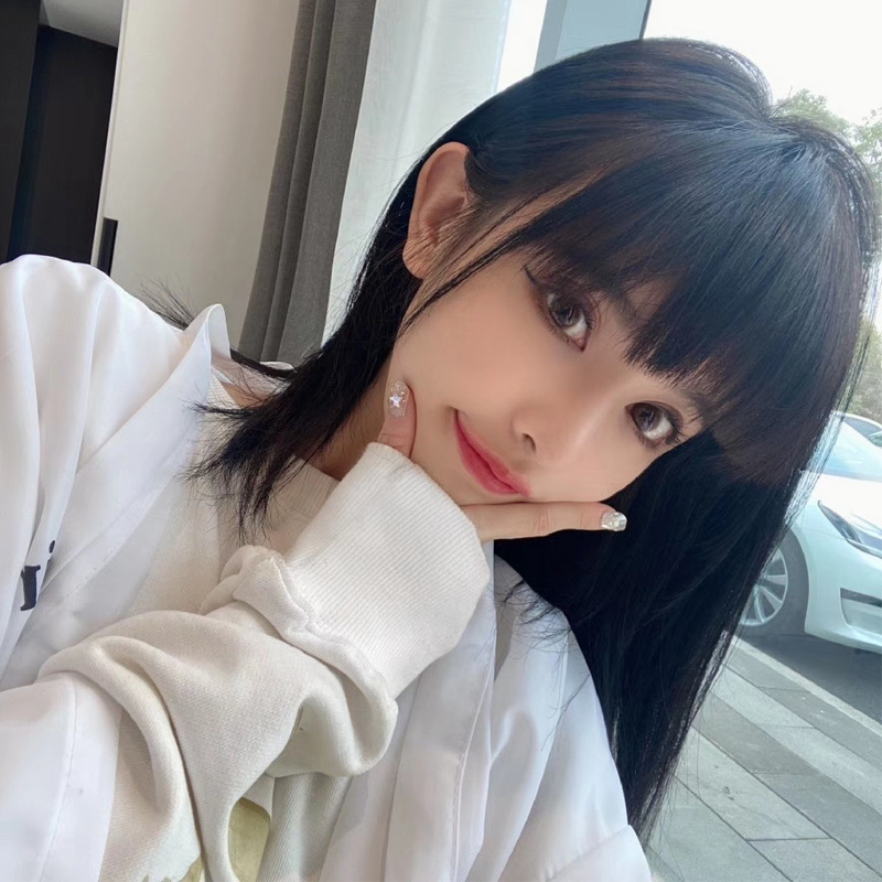 The reissue piece female simulation hair head invisible natural one-piece cover white hair invisible hair piece manufacturer a generation of hair