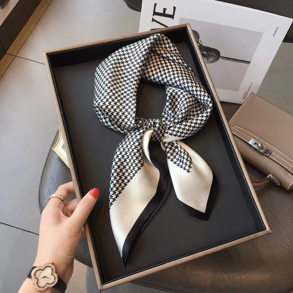 New Style Small Square Scarf Nordic Simple Striped Scarf Women's Fashion Silk Scarf Women's 70cm Square Scarf Scarf Shawl