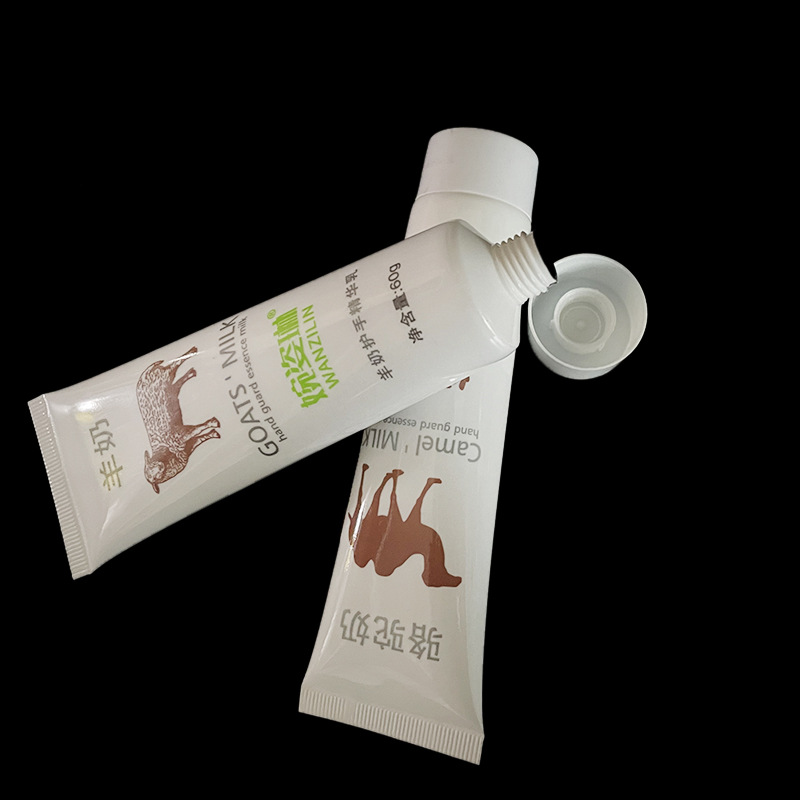 Hand cream 60 grams goat milk camel milk gift factory wholesale autumn and winter moisturizing portable a generation of hair