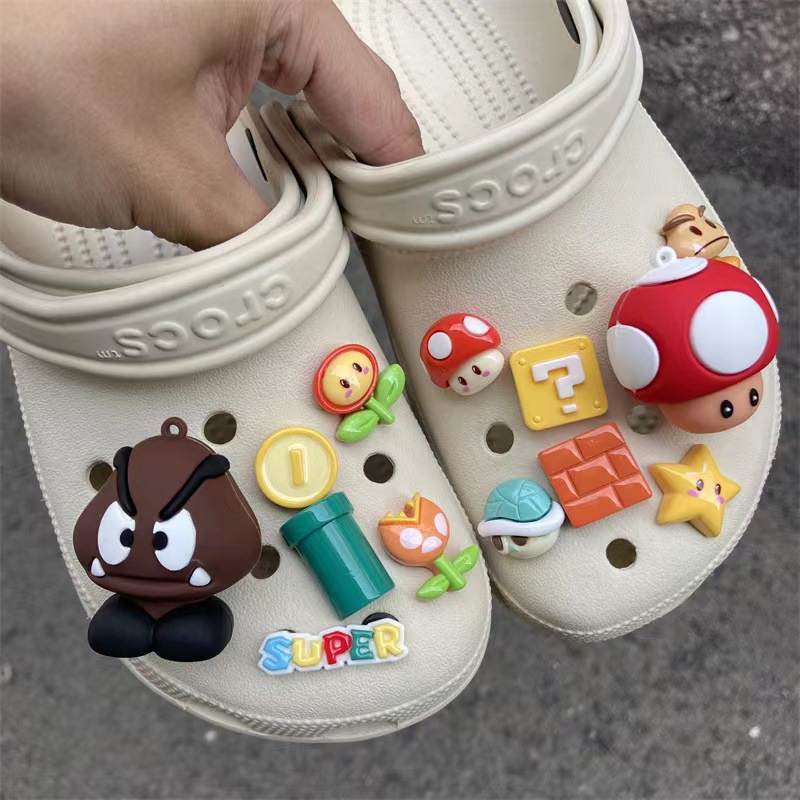 Super Mario gold coin mushroom decorative shoes DIY shoe buckle shoe flower three-dimensional cartoon detachable hole shoes accessories