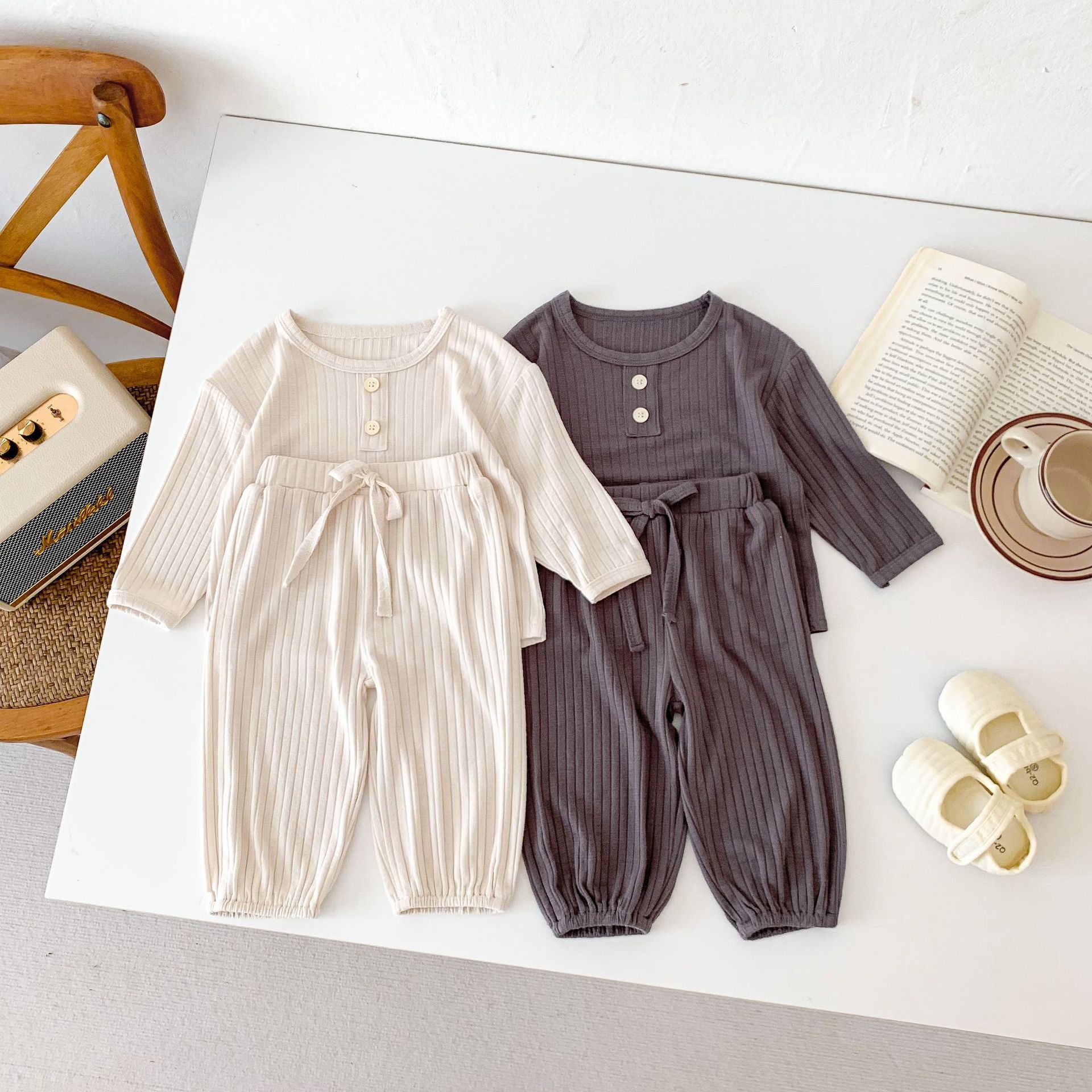 Baby Autumn Set Korean Children's Wear New Boys and Girls Baby Stretch Pit Top + Trousers Two-piece Set