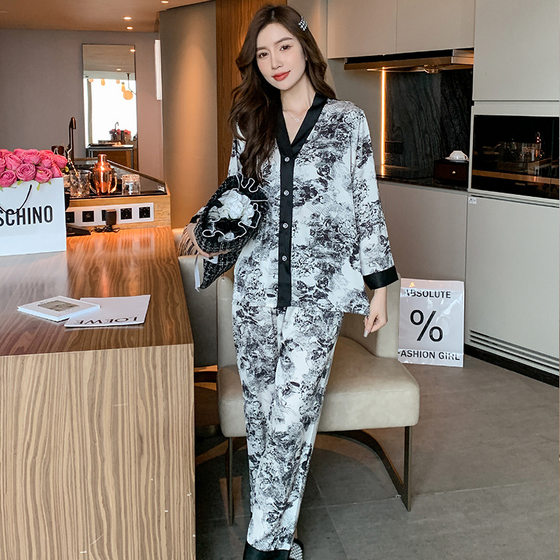 Pajamas Women's Spring and Autumn New Fashion Black and White Printed Home Clothes Thin Ice Silk Long Sleeve Trousers plus size suit 566