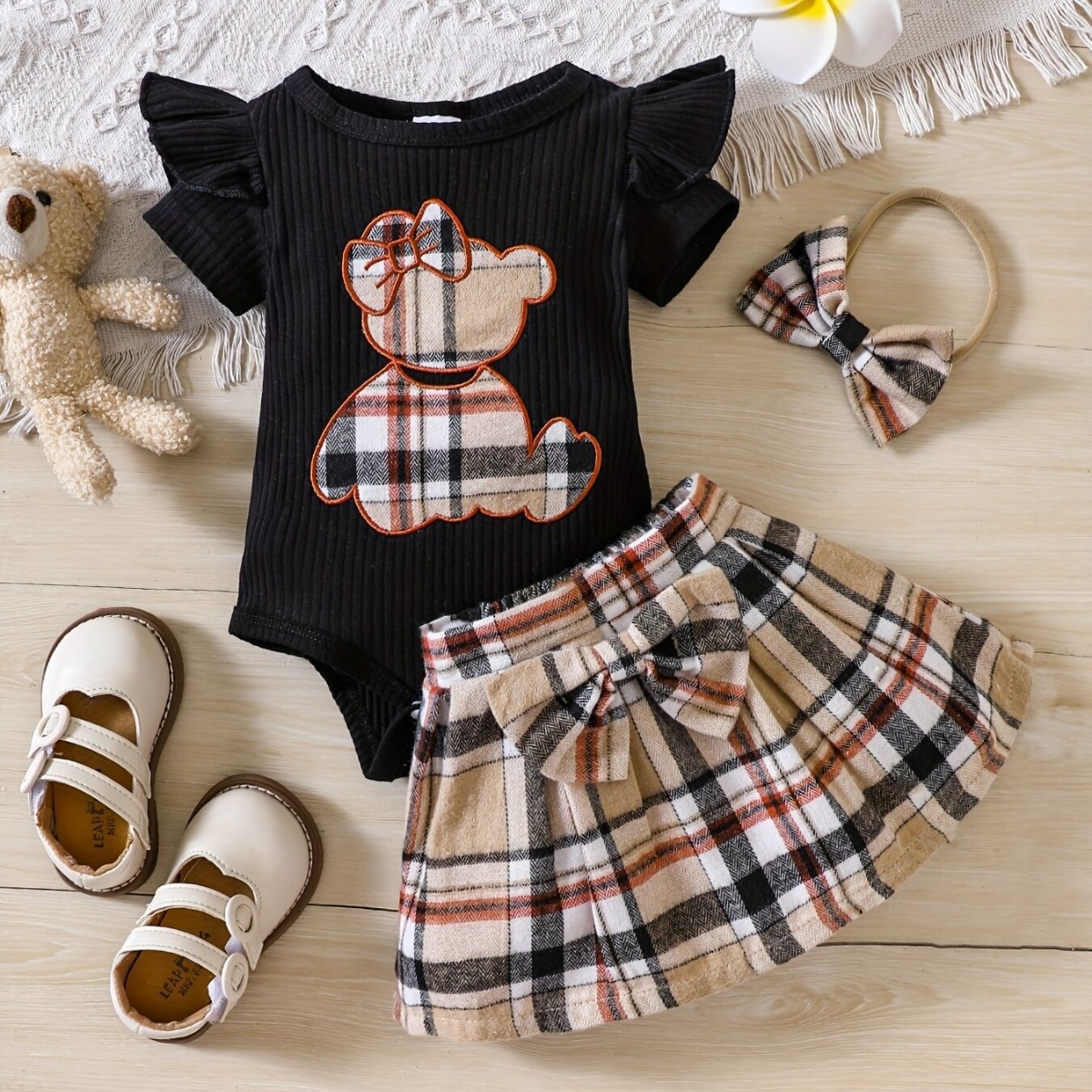 Cross-border INS newborn baby girl Summer bear patch embroidered fart triangle romper Plaid butterfly