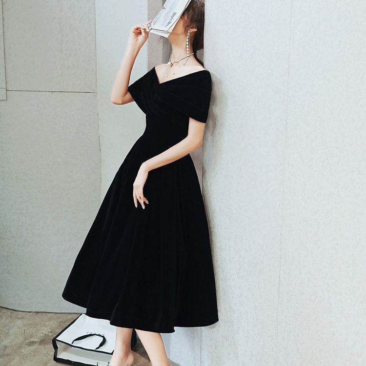 Black Evening Dress Dress Women's Slimming plus size off-shoulder Banquet Elegant Fashion Annual Meeting Dress Long Small Summer