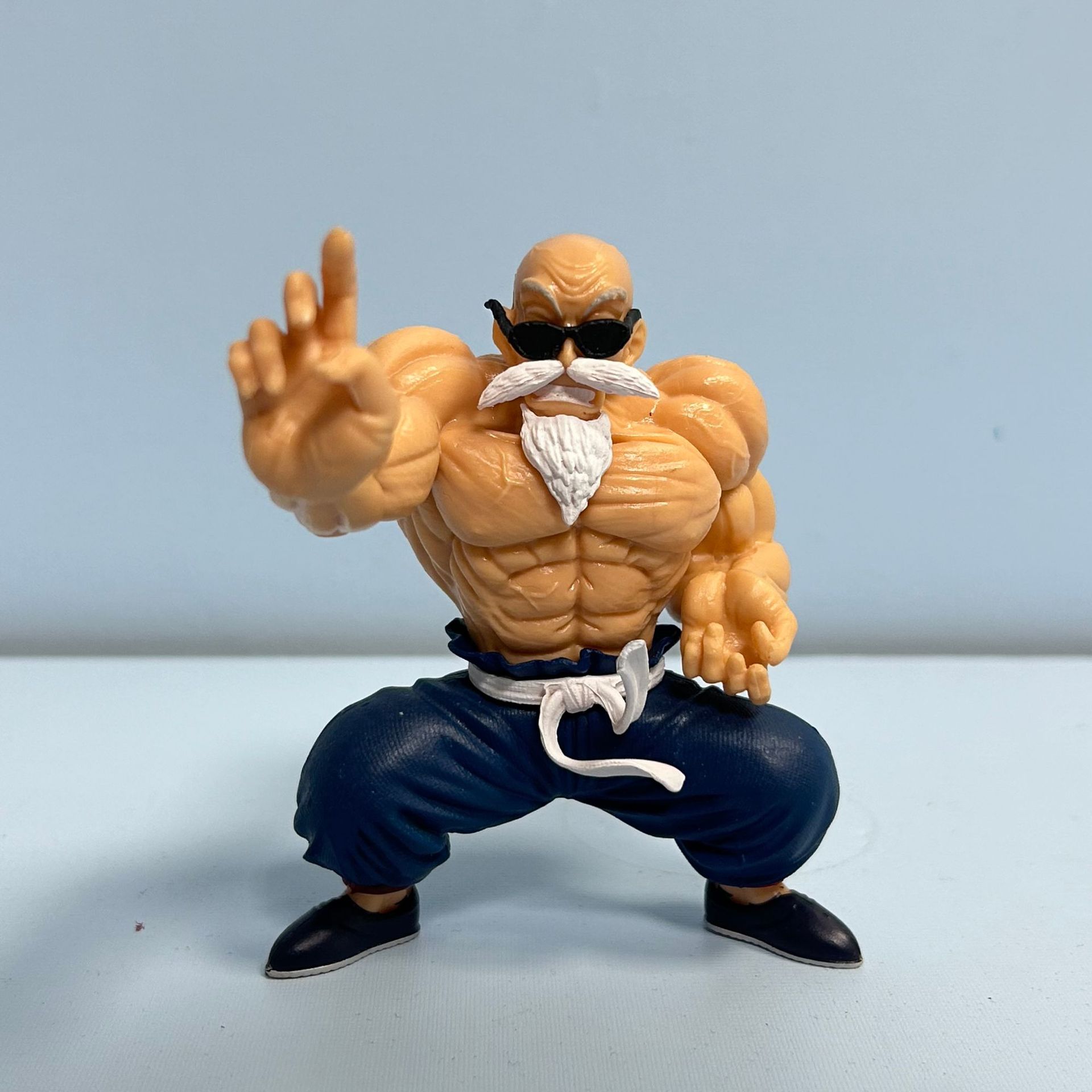 Dragon Ball Anime Hand-made Tide Clothing Skateboard Muscle Master Roshi Saiyan Gotian Teacher Model Desktop Ornaments