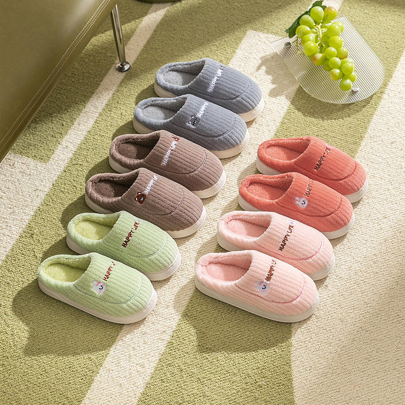 In stock cotton slippers women's home autumn and winter indoor warm home shoes couple slippers men's winter home shoes manufacturer_voghion.com