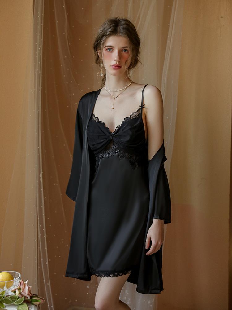 Sexy Sling Pajamas Women's Ice Ribbon Chest Pad Pure Desire Style 2024 New Lace Nightdress Two-piece Home Clothes