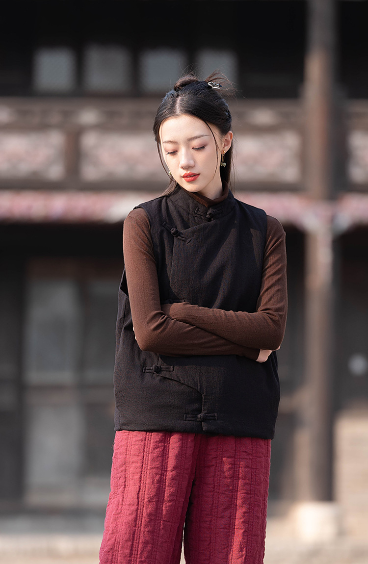 23 cotton and linen women's clothing New National style vintage buckle cotton vest top women's sand wash linen quilted warm vest_voghion.com