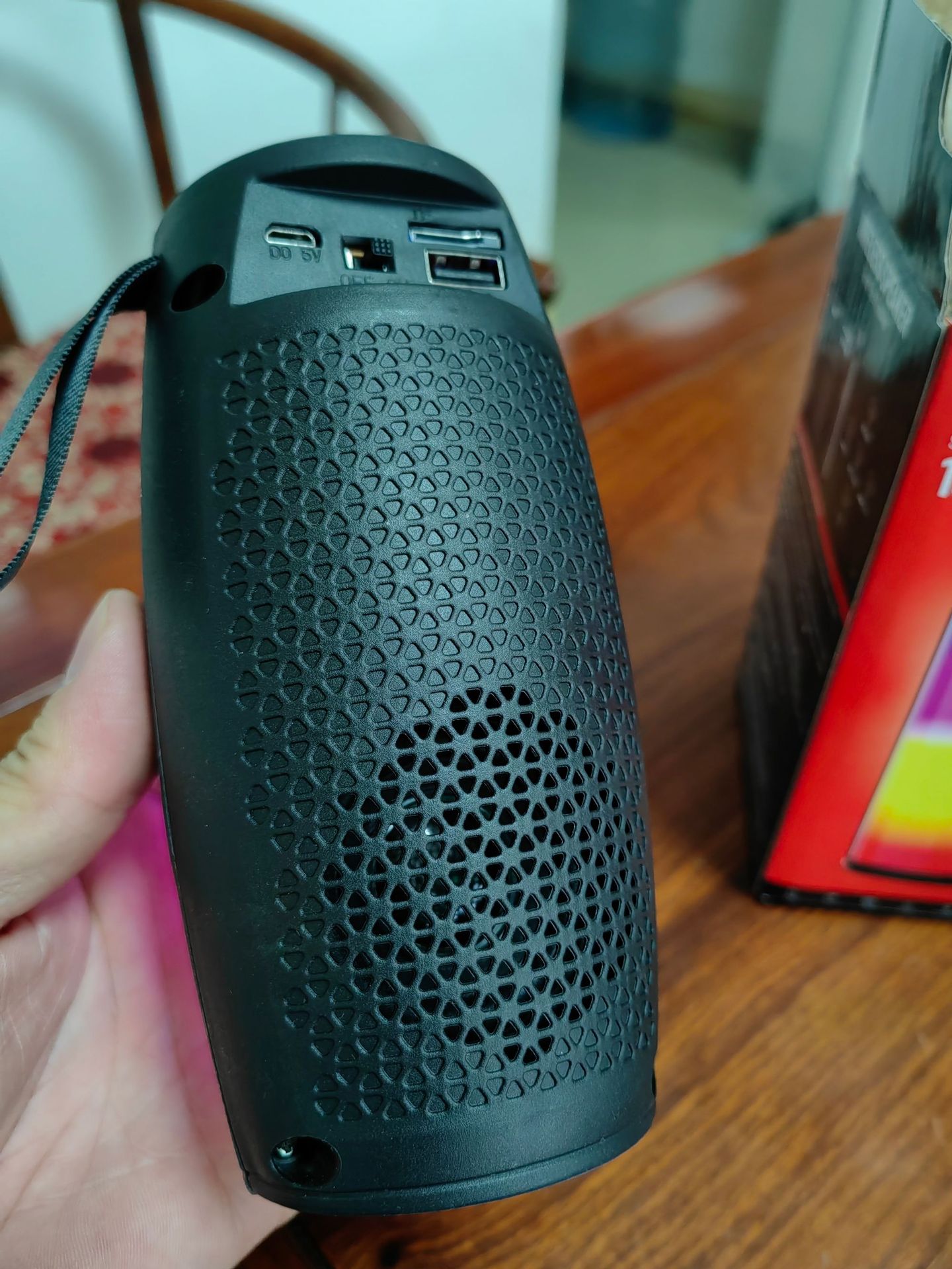 Новый запас Bluetooth-динамик для обработки взрыва 1202 Bluetooth-динамик светится низкая цена Bluetooth-динамик