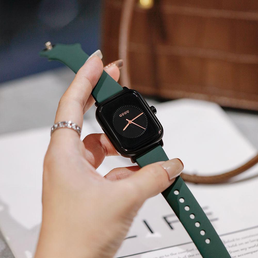 Dark green with black gun frame (silicone band)
