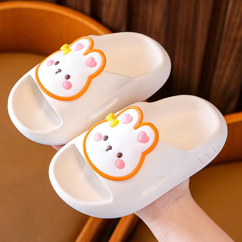 Children's slippers sandals baby girls' home cute princess shoes summer boys' slippers baby children's shoes feel like walking on shit