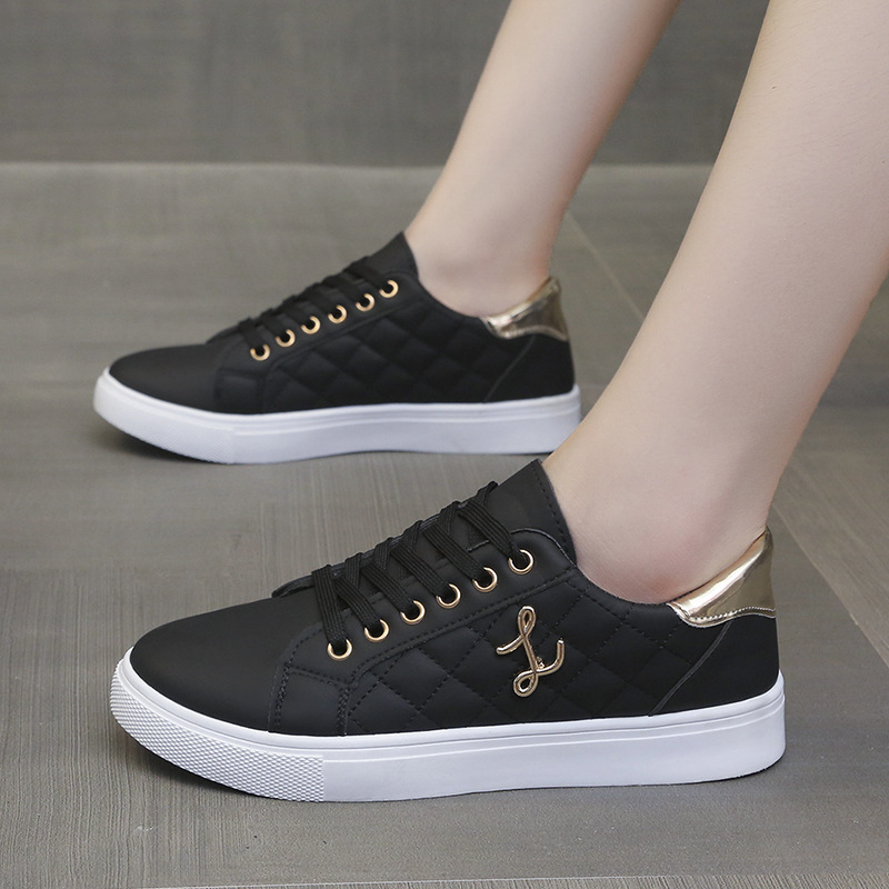 Thick-soled soft leather 2023 autumn and winter new casual versatile sports board shoes ins fashionable comfortable fashionable white shoes