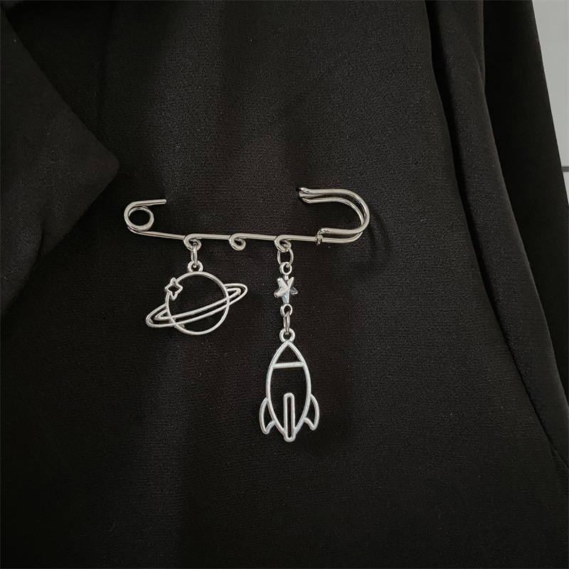 Cross-border chest ornaments gothic punk style vintage cross planet love universe lightning brooch diy shoes bag hat pants