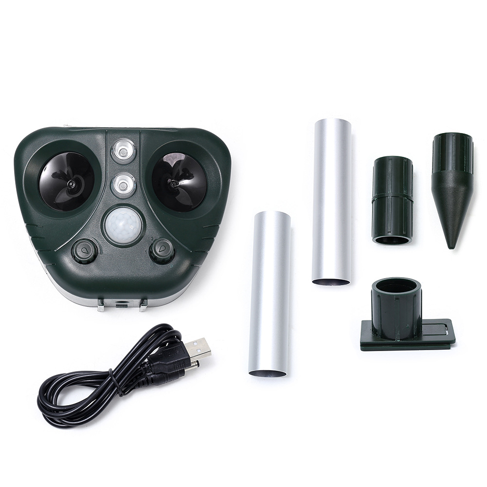 Factory solar bird repellent ultrasonic flash dog repellent cat repellent ultrasonic solar animal repellent